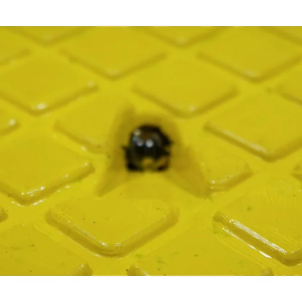 Retardér – kabelový přejezd 30 km/h, 20 t, sada 2 ks – 250×400×70 mm, černá | žlutá